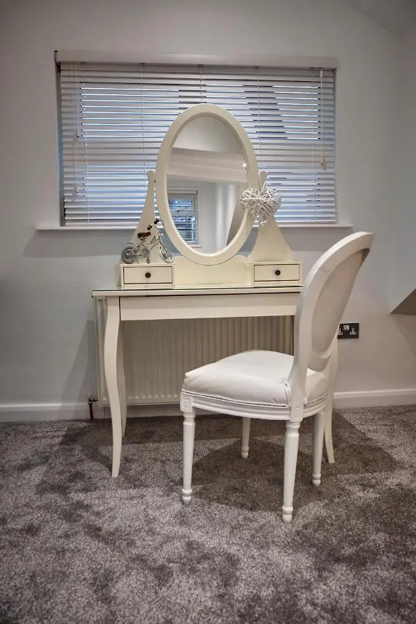 Halifax Haven - Simple2Let Serviced Apartments